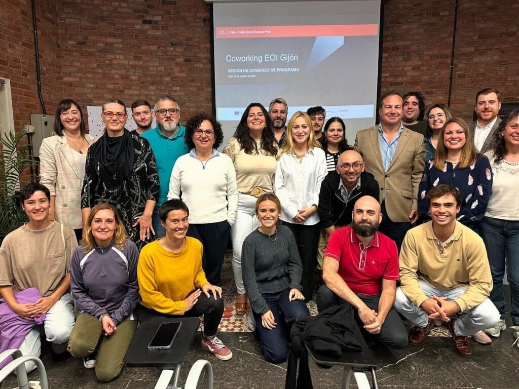 Participantes del programa Conecta con Gijón
