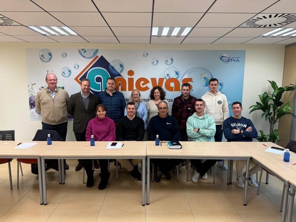 Equipo participante en una jornada de emprendimiento